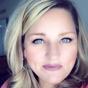 Meet your Posher, Wendy